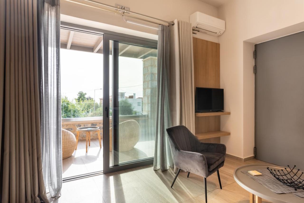 Linari Villas Stoúpa エクステリア 写真