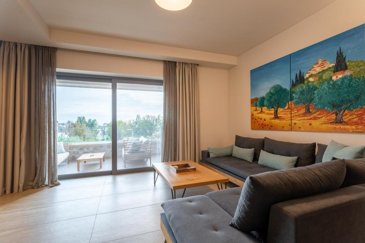 Linari Villas Stoúpa エクステリア 写真